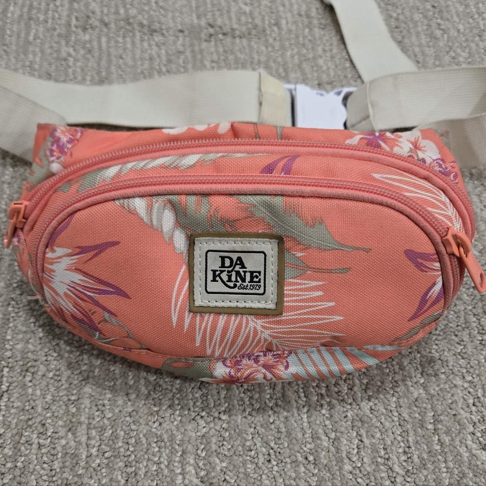 Dakine Coral and Beige Floral Waist Bag